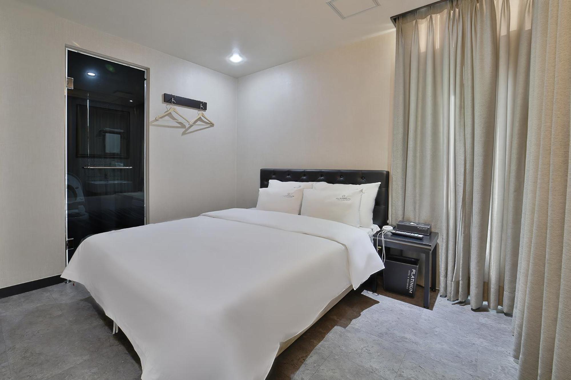 Busan Platinum Hotel Nampo Exterior photo