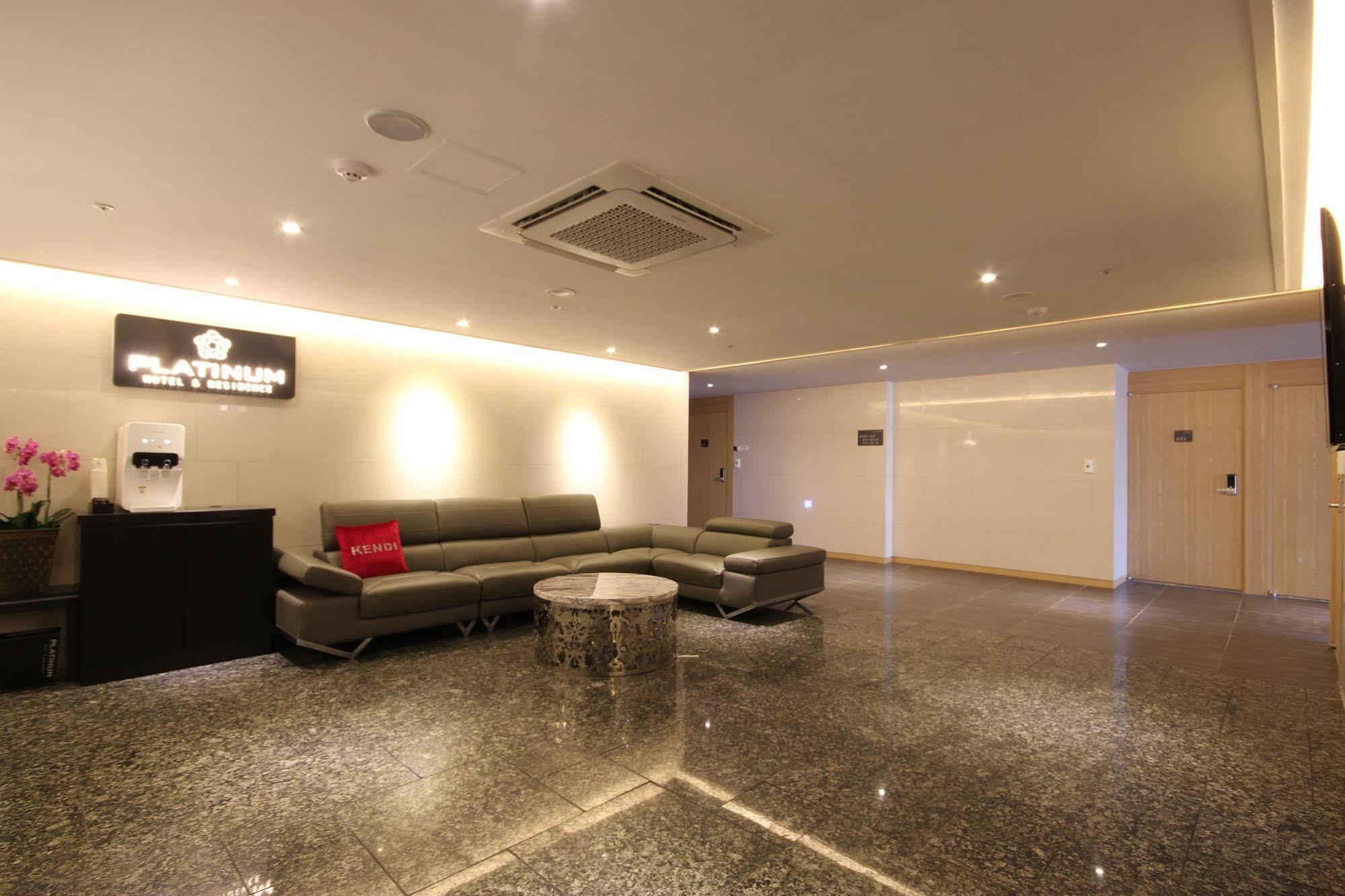 Busan Platinum Hotel Nampo Exterior photo